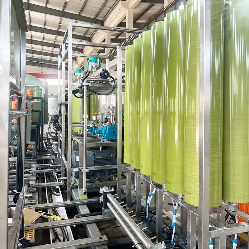 Thiết bị khử mặn nước công nghiệp